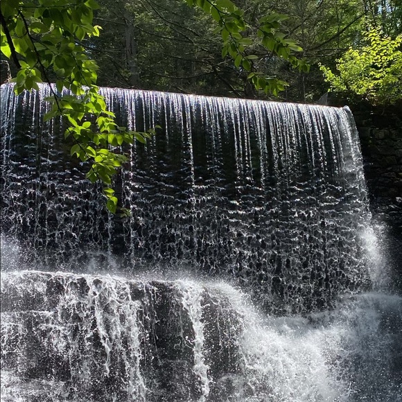 Hi, I’m Linda 👋 - Picture 4 of 12